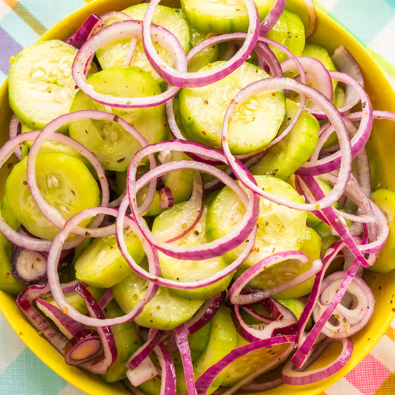 Overnight Marinated Cucumber Salad: The Zingy Apple Cider Vinegar Secret